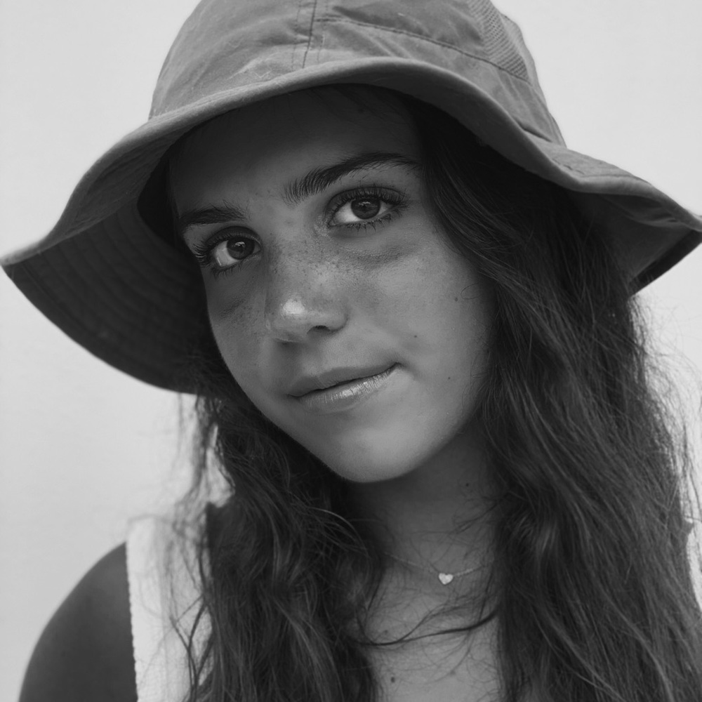 Meet your Posher, Ivy